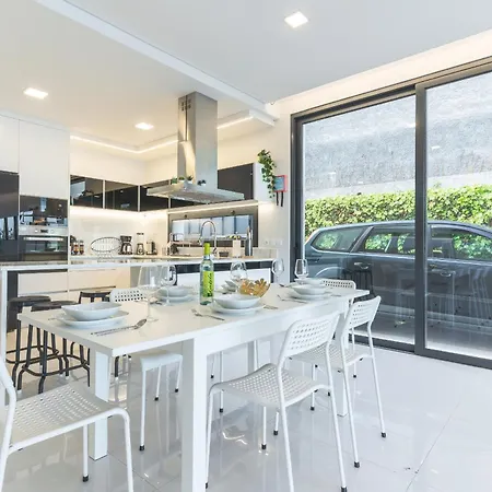 Villa Pearl Of Madeira By Atlantic Arco da Calheta